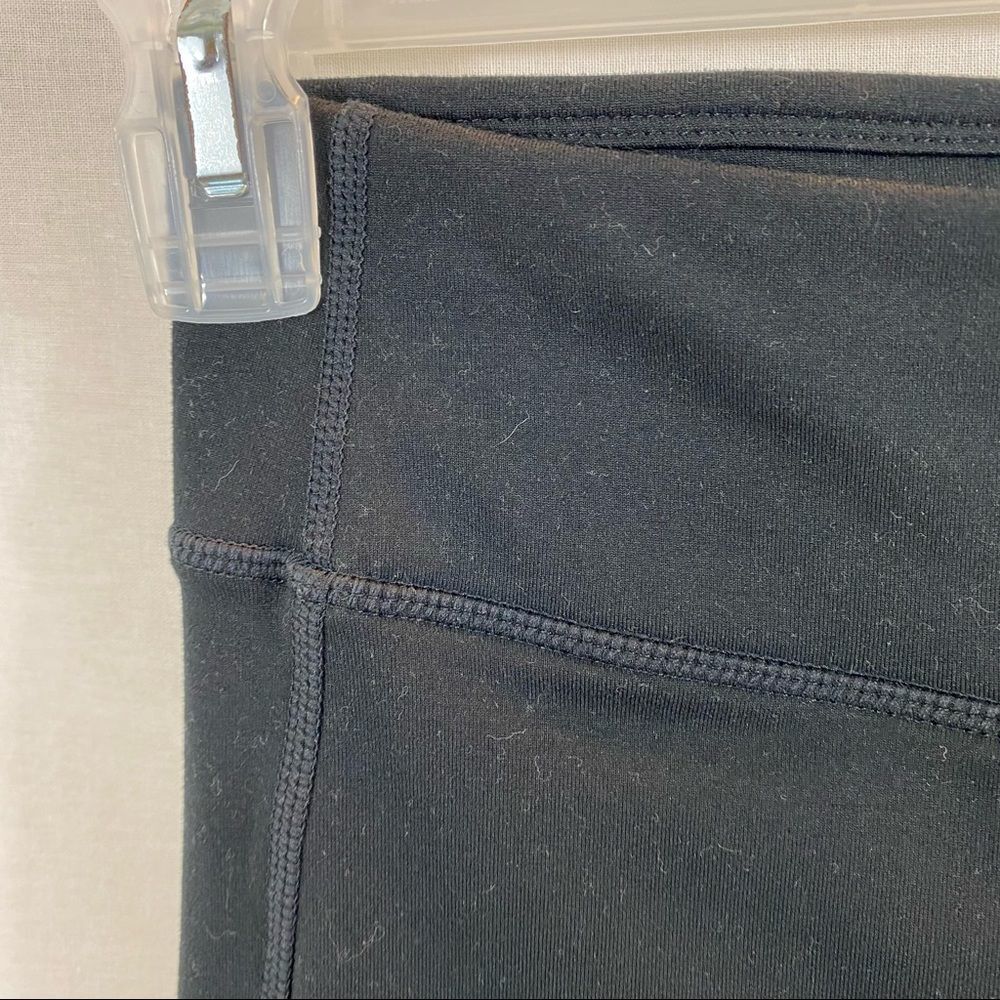 Fabletics Size Small Black Crisscross Mesh Cut Ou… - image 3